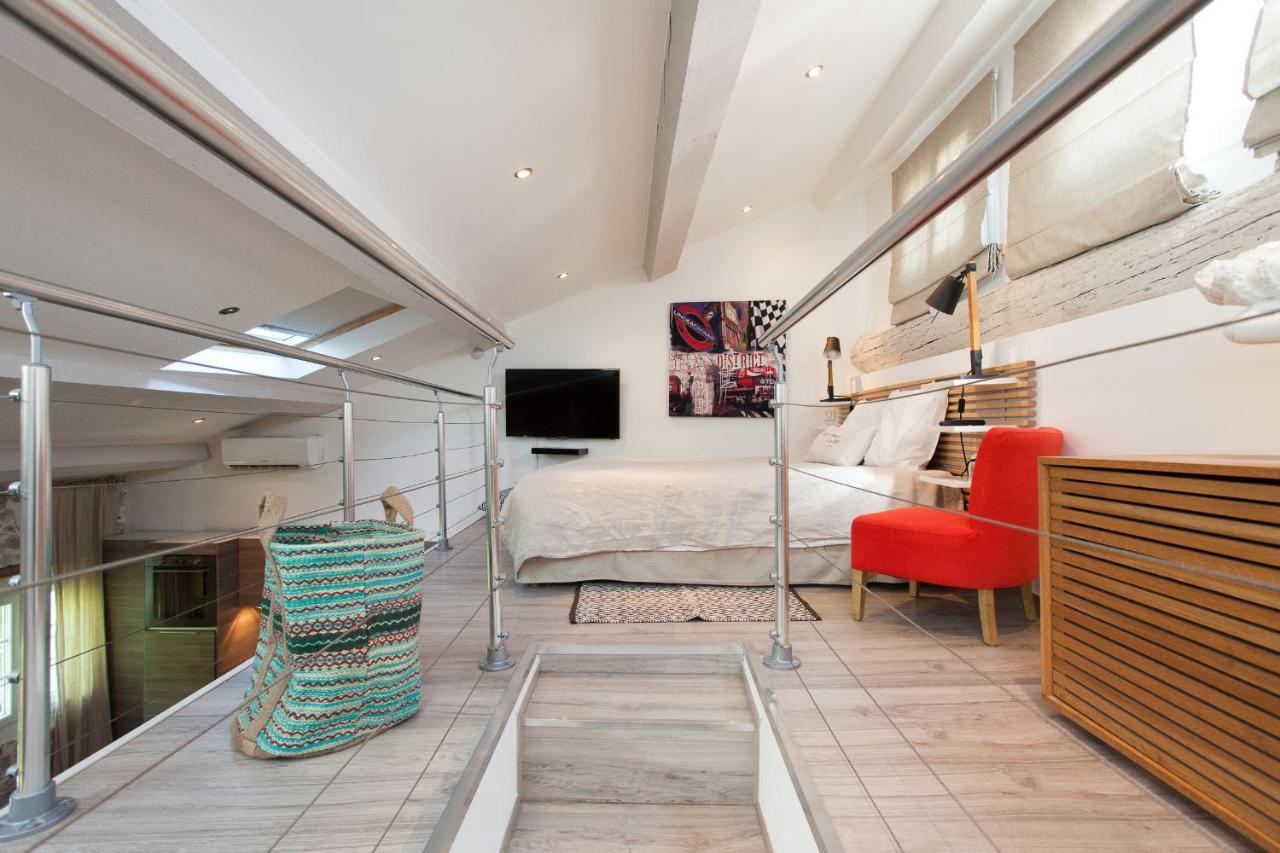 Superbe Appartement Loft Vieil Антиб Екстериор снимка